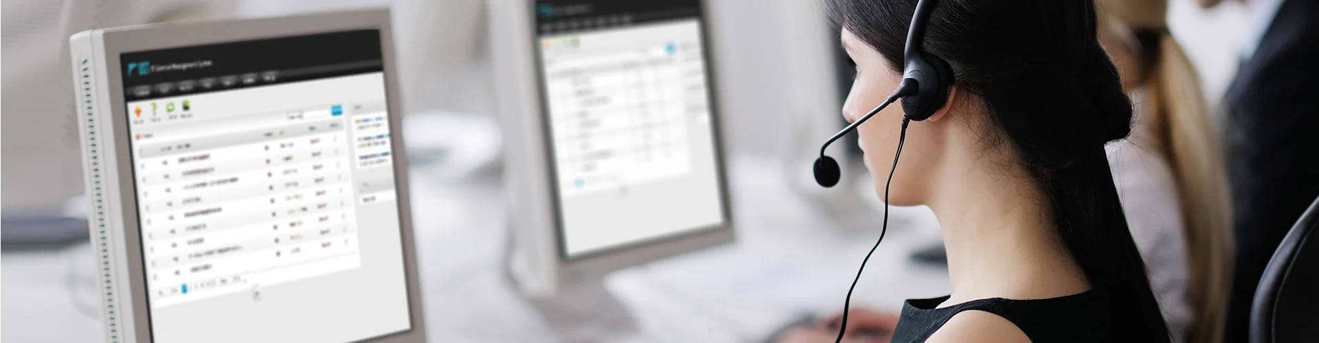 ကြှနျုပျတို့ကိုဆကျသှယျရနျ